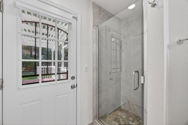 4121 Briarhollow Ct, Fair Oaks, CA 95628