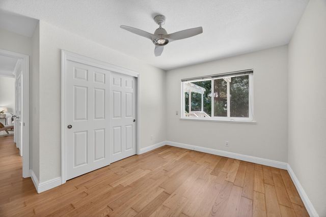 4121 Briarhollow Ct, Fair Oaks, CA 95628
