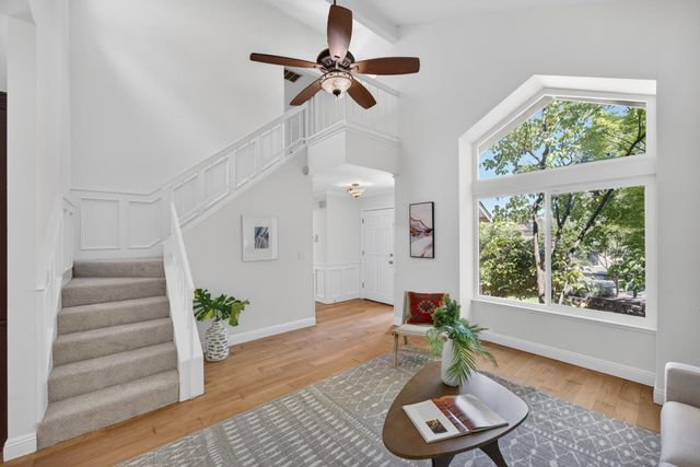 4121 Briarhollow Ct, Fair Oaks, CA 95628