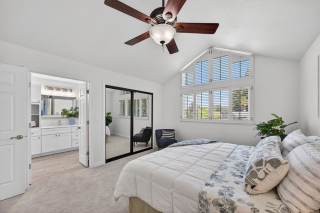 4121 Briarhollow Ct, Fair Oaks, CA 95628