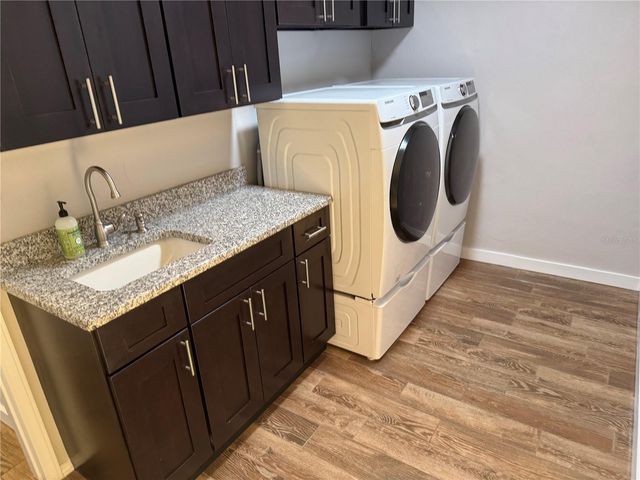 98 DADE AVENUE, Sarasota, FL 34232