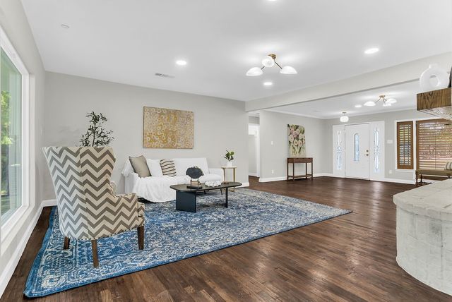 4601 Meadowbrook Drive, Fort Worth, TX 76103