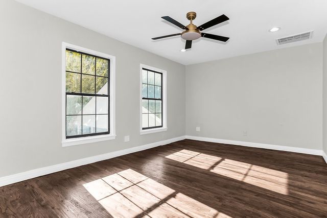 4601 Meadowbrook Drive, Fort Worth, TX 76103