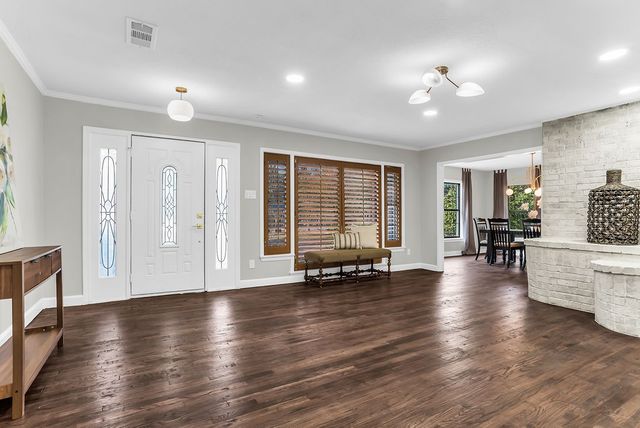 4601 Meadowbrook Drive, Fort Worth, TX 76103