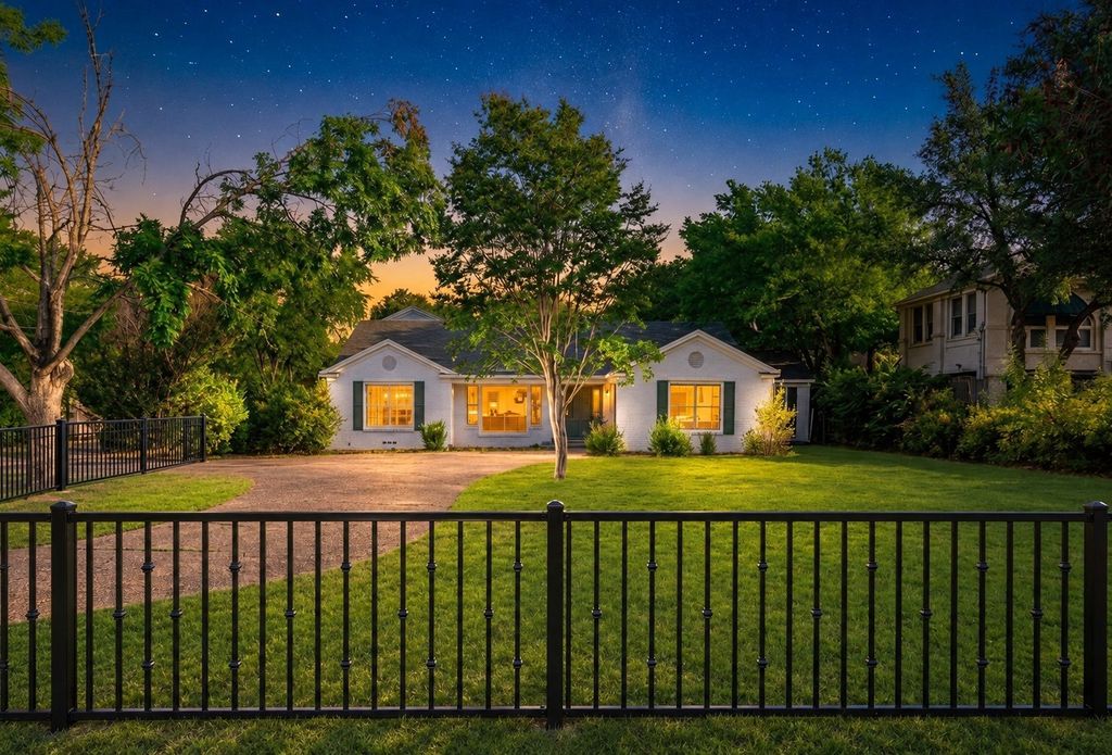 4601 Meadowbrook Drive, Fort Worth, TX 76103 — photo 2