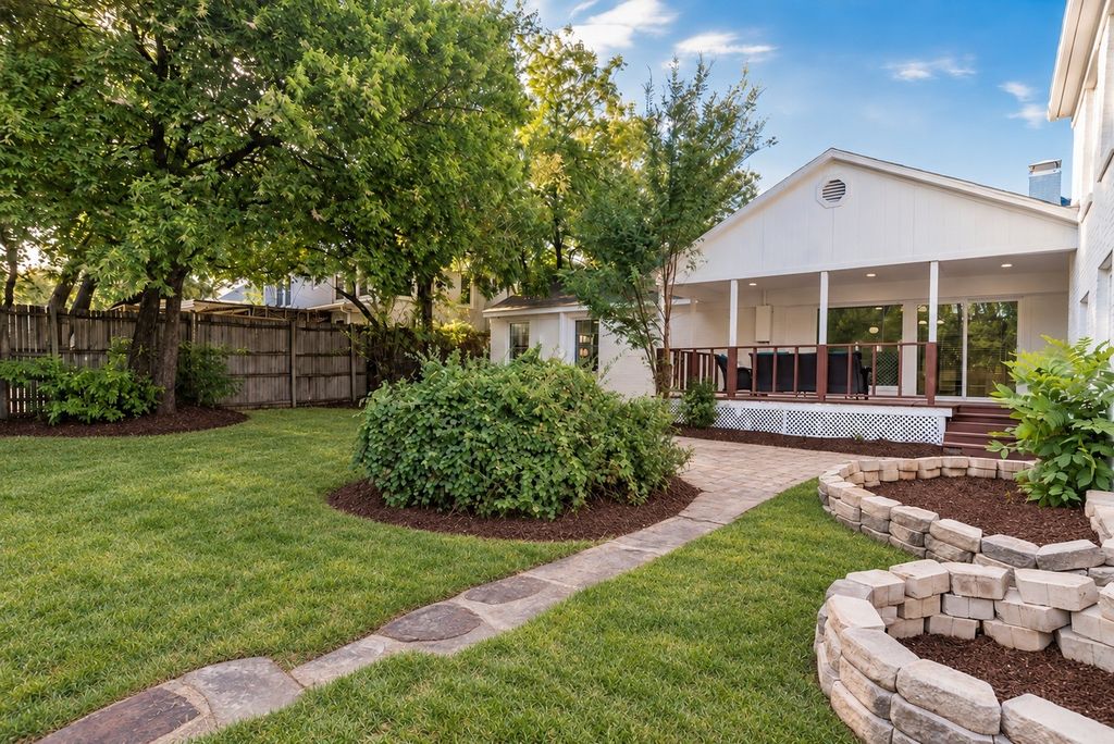 4601 Meadowbrook Drive, Fort Worth, TX 76103 — photo 4