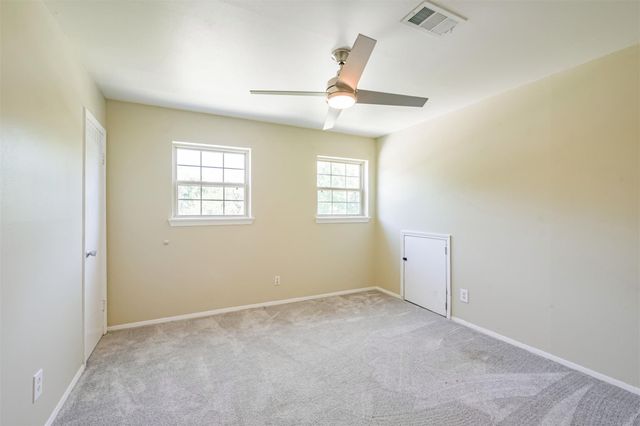 201 Meadowlawn Street, Shoreacres, TX 77571