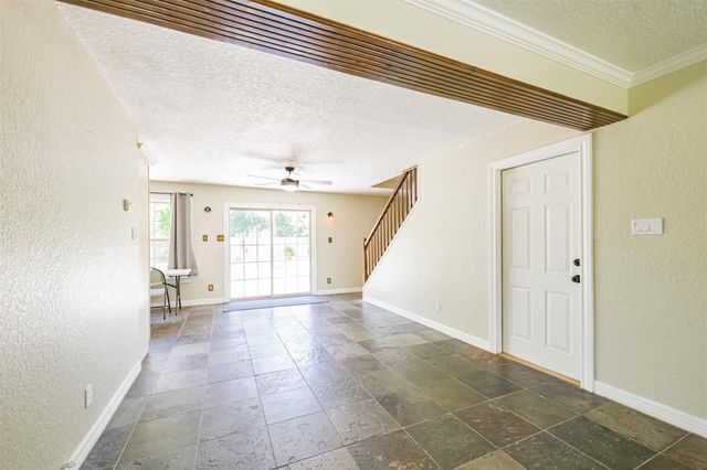 201 Meadowlawn Street, Shoreacres, TX 77571