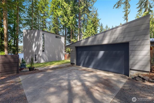451 E Ballantrae Drive, Shelton, WA 98584