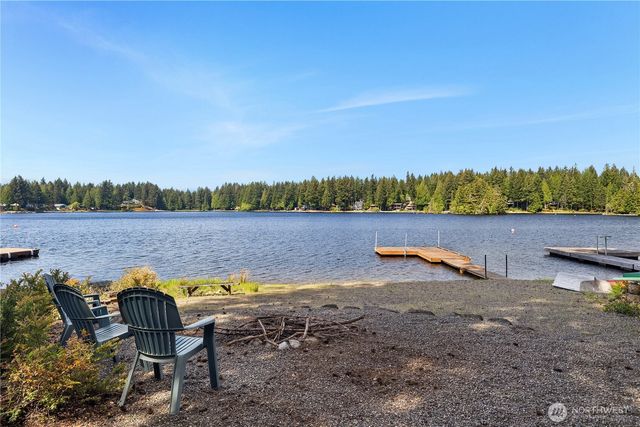 451 E Ballantrae Drive, Shelton, WA 98584