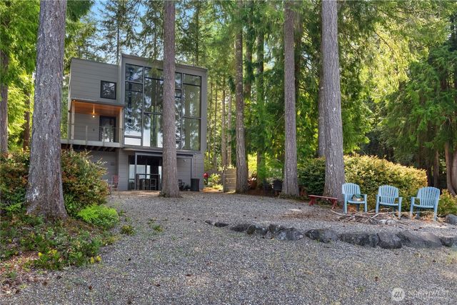 451 E Ballantrae Drive, Shelton, WA 98584