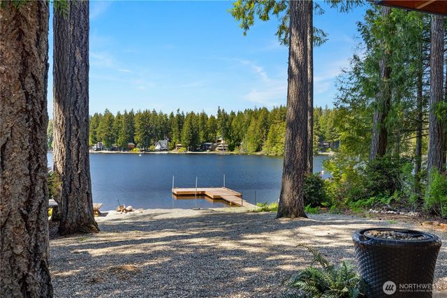 451 E Ballantrae Drive, Shelton, WA 98584