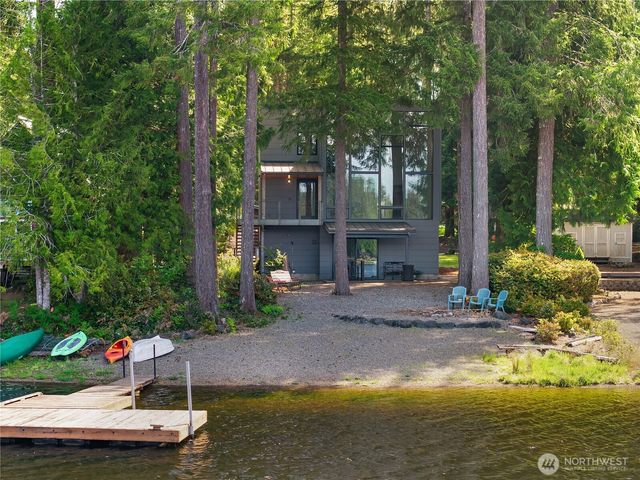 451 E Ballantrae Drive, Shelton, WA 98584