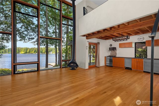 451 E Ballantrae Drive, Shelton, WA 98584