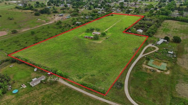 1250 Stockwell, Damon, TX 77430