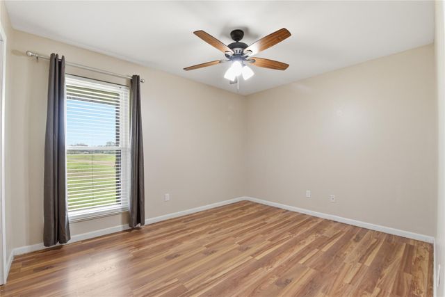 1250 Stockwell, Damon, TX 77430