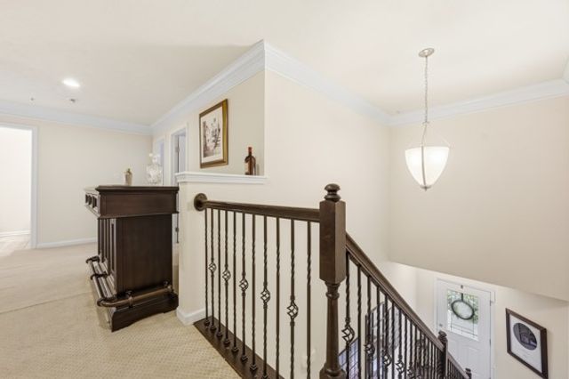 475 Fairmont Dr, Marshall, PA 15090
