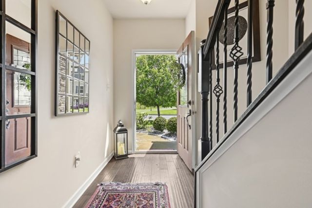 475 Fairmont Dr, Marshall, PA 15090