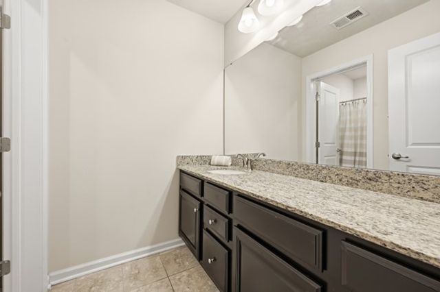 475 Fairmont Dr, Marshall, PA 15090