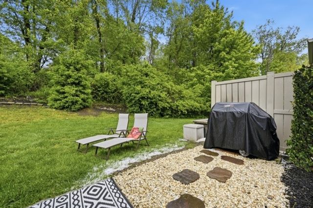 475 Fairmont Dr, Marshall, PA 15090