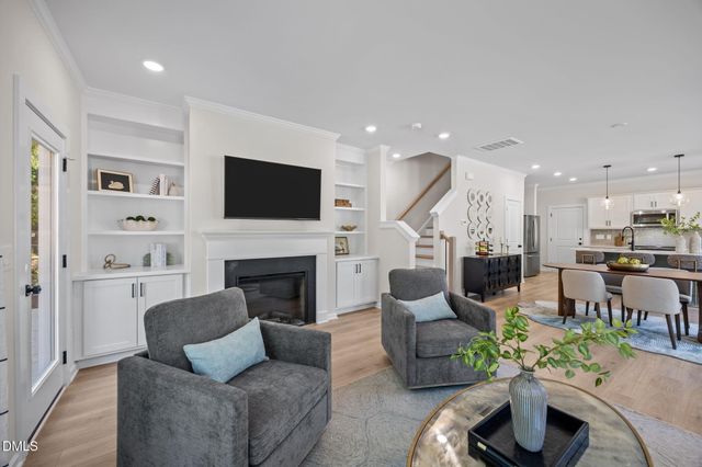 935 Selby Avenue, Durham, NC 27713