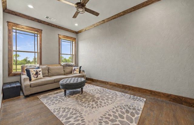 10641 County Road 632, Blue Ridge, TX 75424