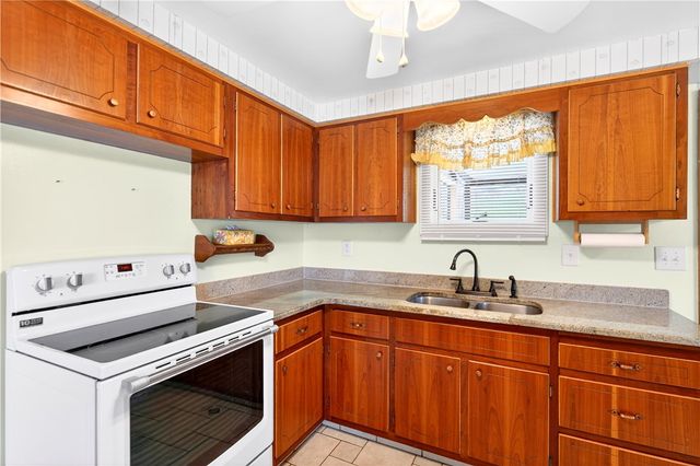 434 ELMHURST DRIVE, Rostraver, PA 15012