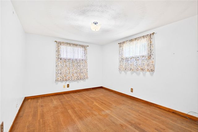 434 ELMHURST DRIVE, Rostraver, PA 15012