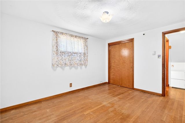 434 ELMHURST DRIVE, Rostraver, PA 15012