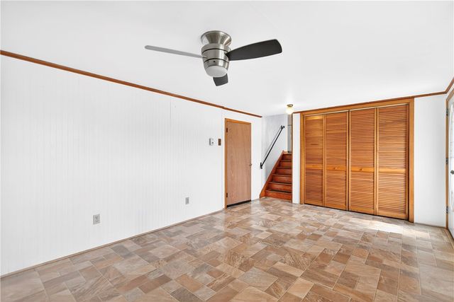 434 ELMHURST DRIVE, Rostraver, PA 15012