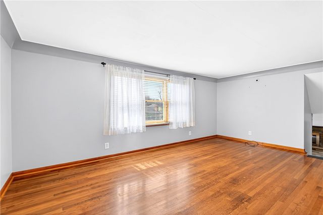 434 ELMHURST DRIVE, Rostraver, PA 15012