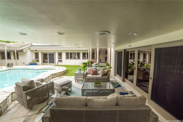 4640 Aukai Avenue, Honolulu, HI 96816