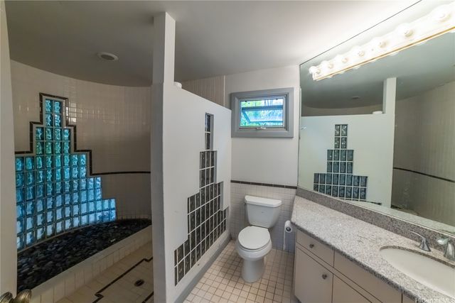 4640 Aukai Avenue, Honolulu, HI 96816