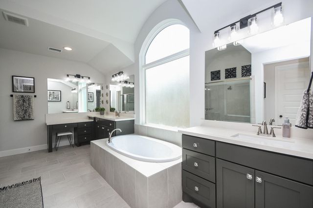 30314 Brook Point Court Court, Fulshear, TX 77441