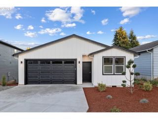 60 GLENGATE Loop, Cathlamet, WA 98612