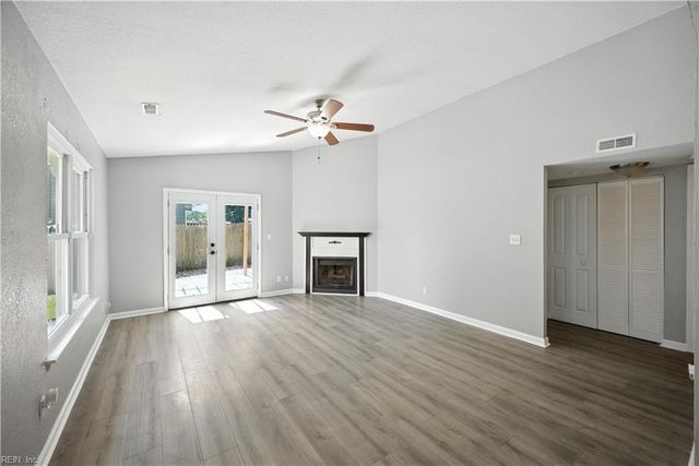 3809 Clearwood CT, Virginia Beach, VA 23453