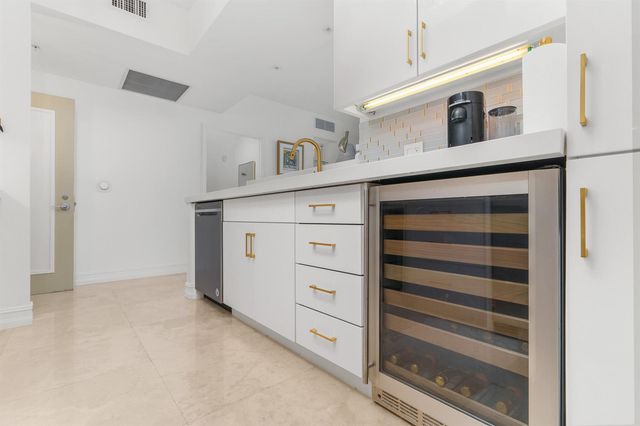 550 Okeechobee Boulevard 1409, West Palm Beach, FL 33401