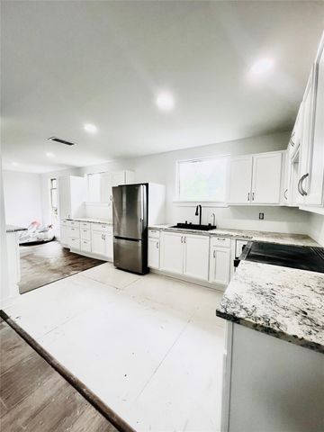 1713 Winter Street, Houston, TX 77007