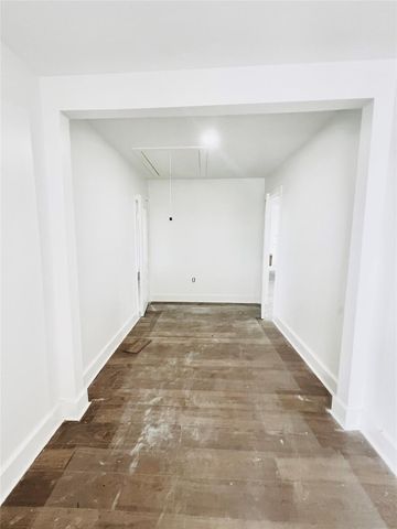 1713 Winter Street, Houston, TX 77007