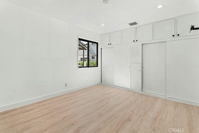 1427 N Bronson Ave, Los Angeles, CA 90028