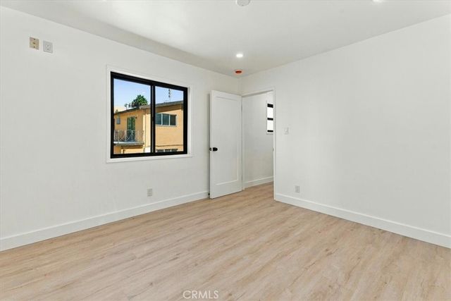 1427 N Bronson Ave, Los Angeles, CA 90028