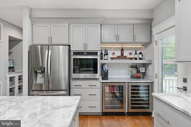 6912 BARCLAY DR, Fredericksburg, VA 22407