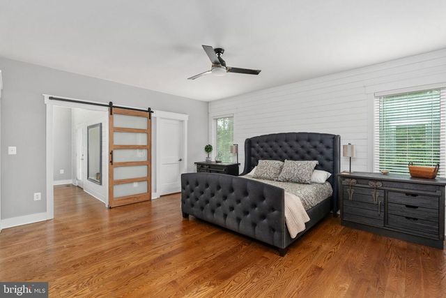 6912 BARCLAY DR, Fredericksburg, VA 22407