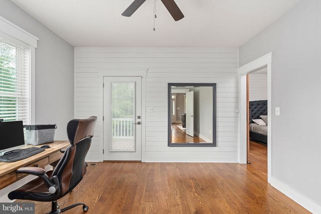 6912 BARCLAY DR, Fredericksburg, VA 22407