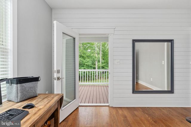 6912 BARCLAY DR, Fredericksburg, VA 22407