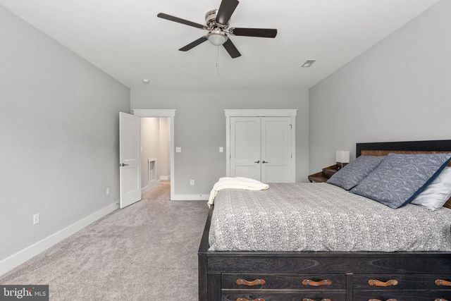 6912 BARCLAY DR, Fredericksburg, VA 22407