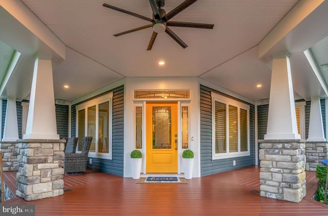 6912 BARCLAY DR, Fredericksburg, VA 22407