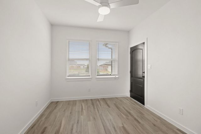 588 Day Station Drive, Dayton, TX 77535