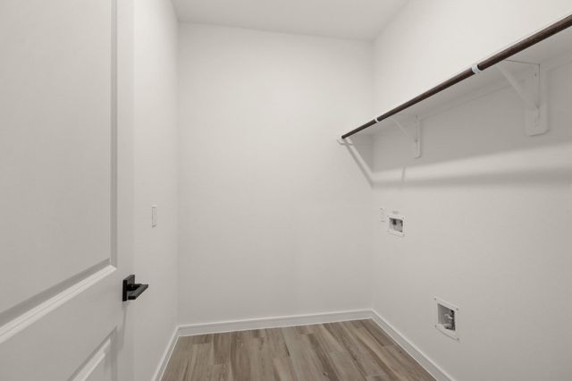 588 Day Station Drive, Dayton, TX 77535
