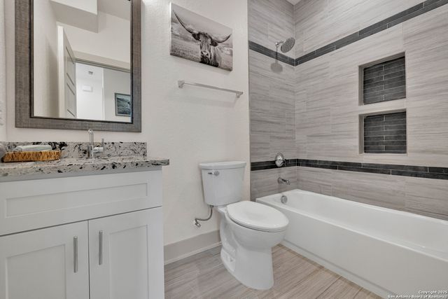 5146 Kelwood St Unit 103, San Antonio, TX 78250